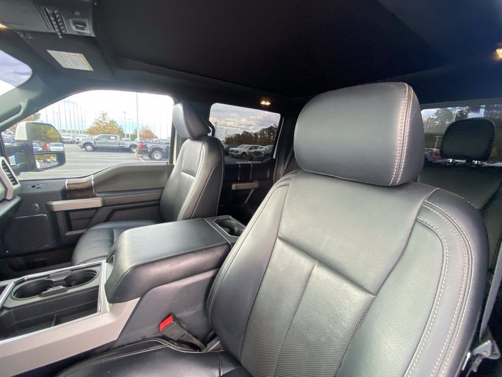 2022 Ford F-350SD Lariat