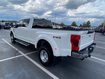 2022 Ford F-350SD Lariat