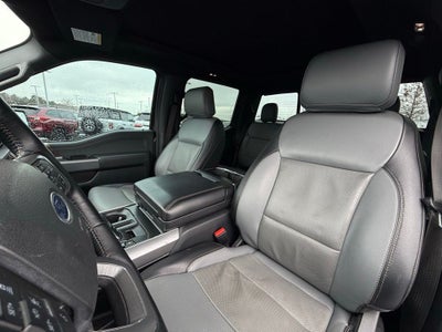 2022 Ford F-150 Lightning Lariat