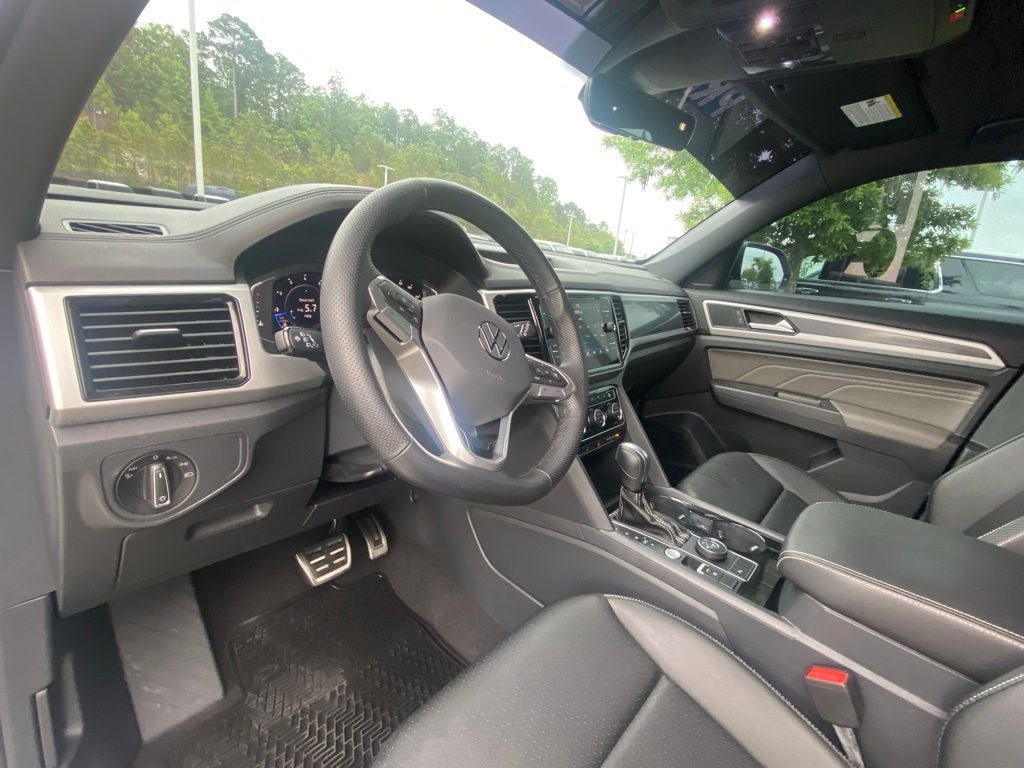 2023 Volkswagen Atlas Cross Sport 3.6L V6 SEL R-Line