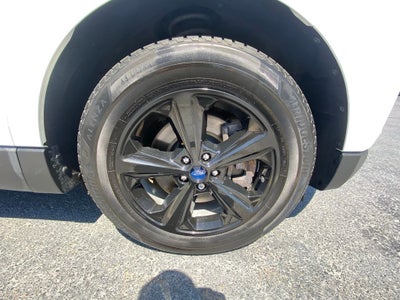 2021 Ford Edge SE