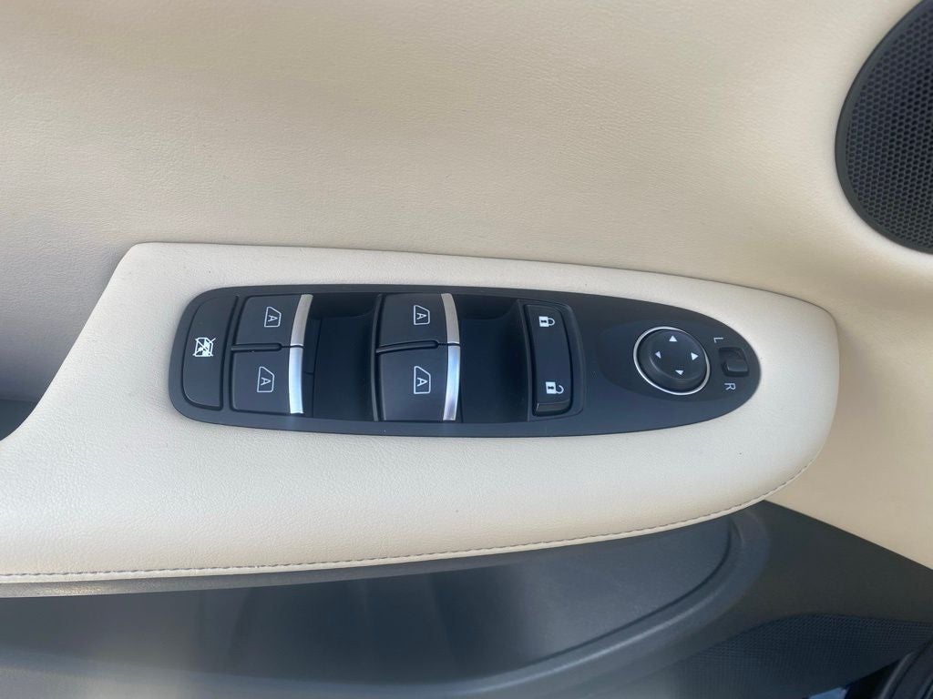 2021 INFINITI QX50 LUXE