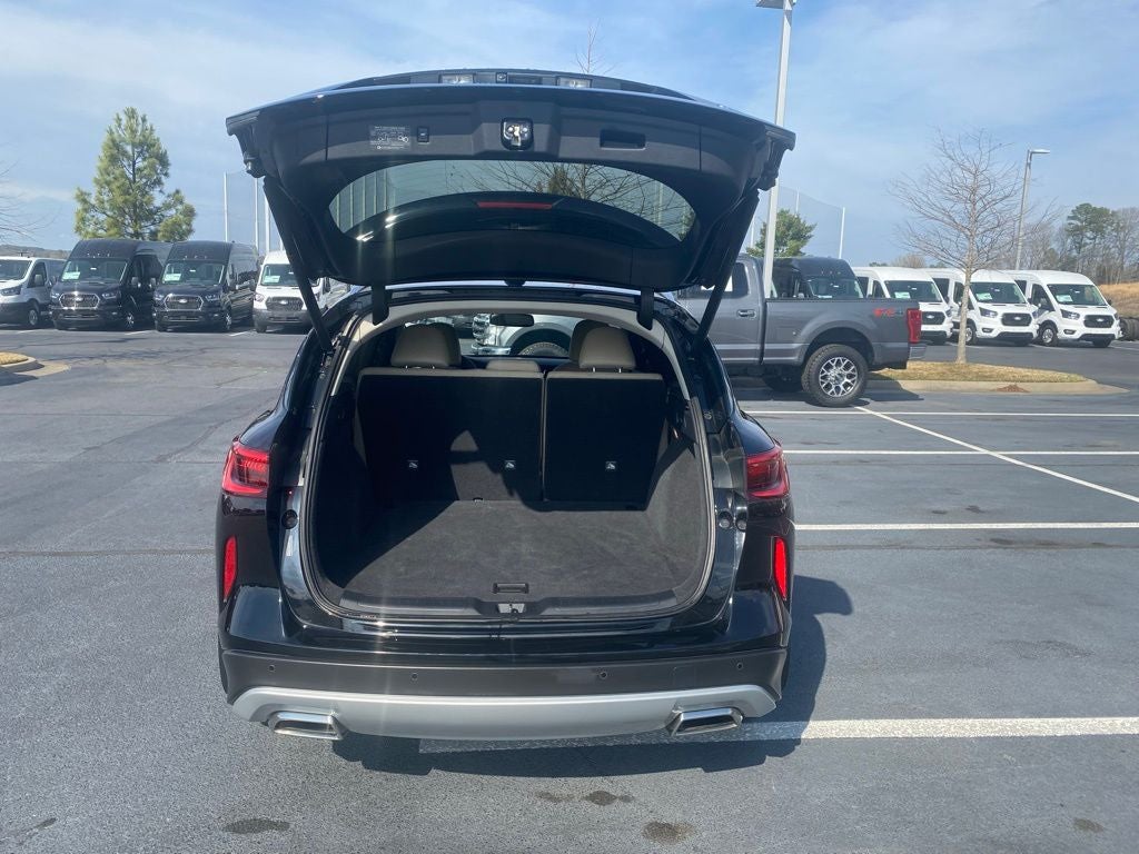 2021 INFINITI QX50 LUXE