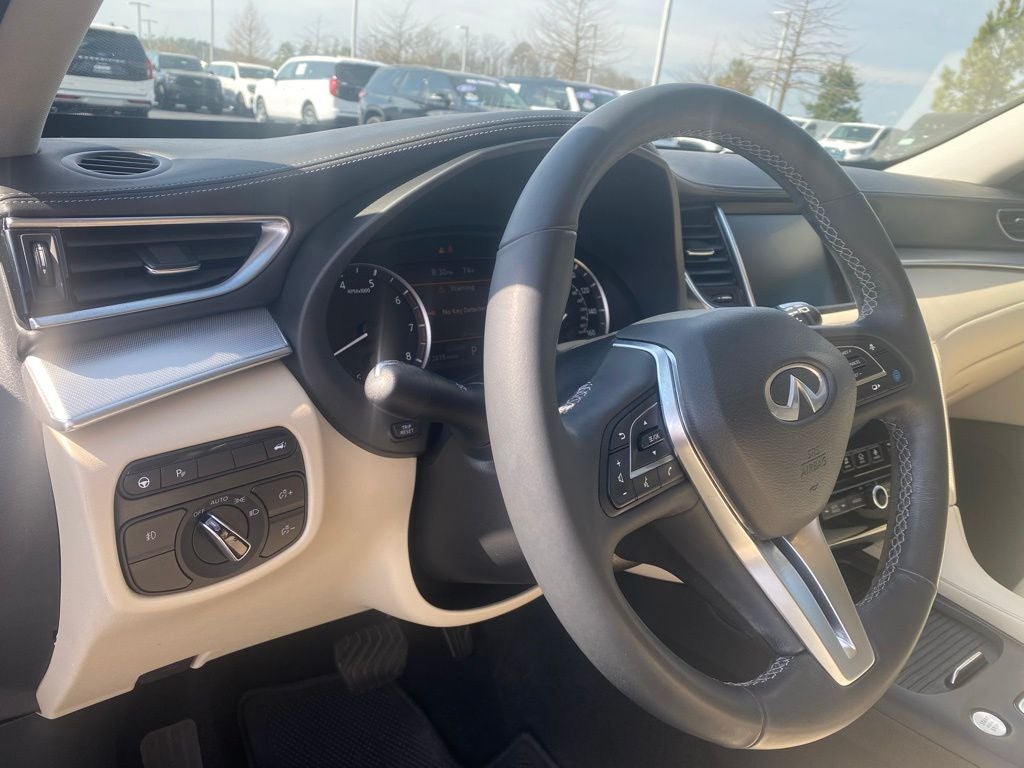 2021 INFINITI QX50 LUXE