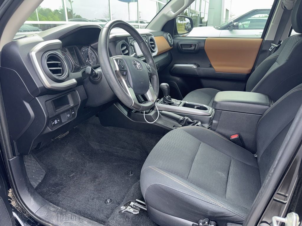 2019 Toyota Tacoma SR5 V6