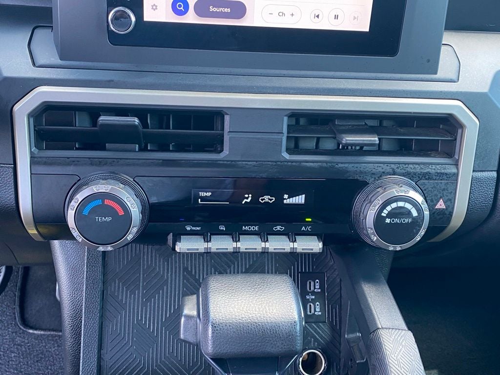 2025 Toyota Tacoma SR