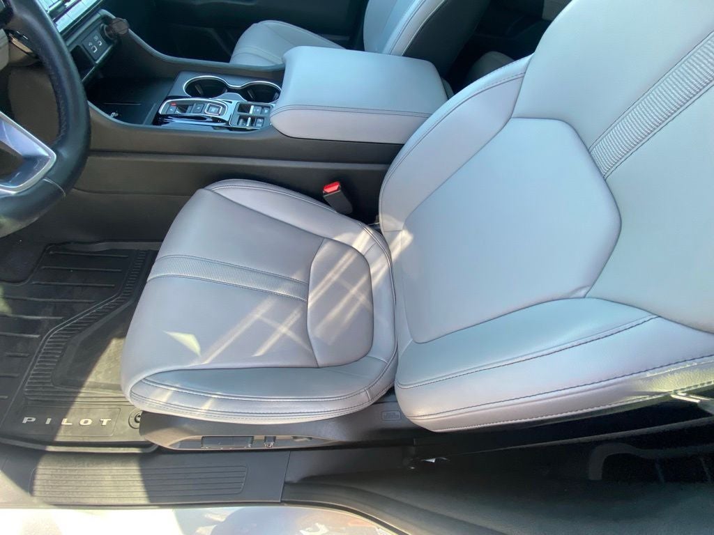 2023 Honda Pilot Touring 1-OWNER-CLEAN CARFAX