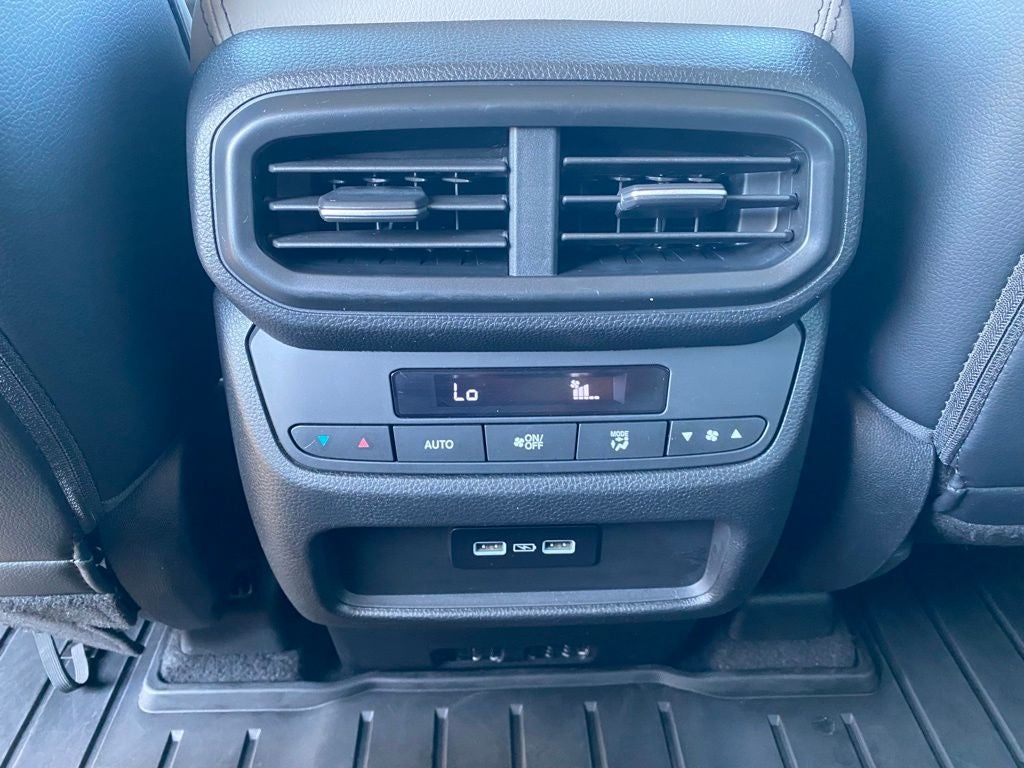 2023 Honda Pilot Touring 1-OWNER-CLEAN CARFAX