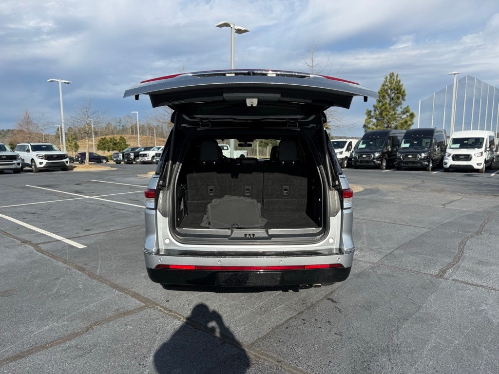 2022 Lincoln Navigator Black Label