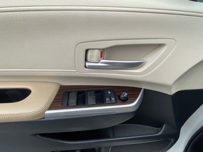 2021 Toyota Sienna XLE 8 Passenger