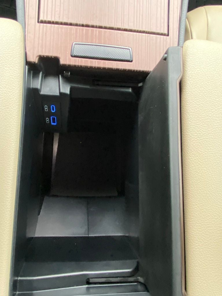 2021 Toyota Sienna XLE 8 Passenger