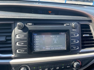 2016 Toyota Highlander LE V6