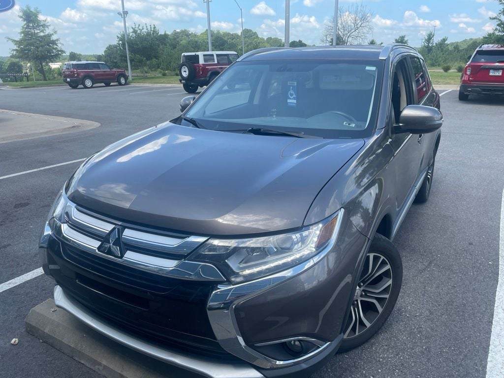 2018 Mitsubishi Outlander SE