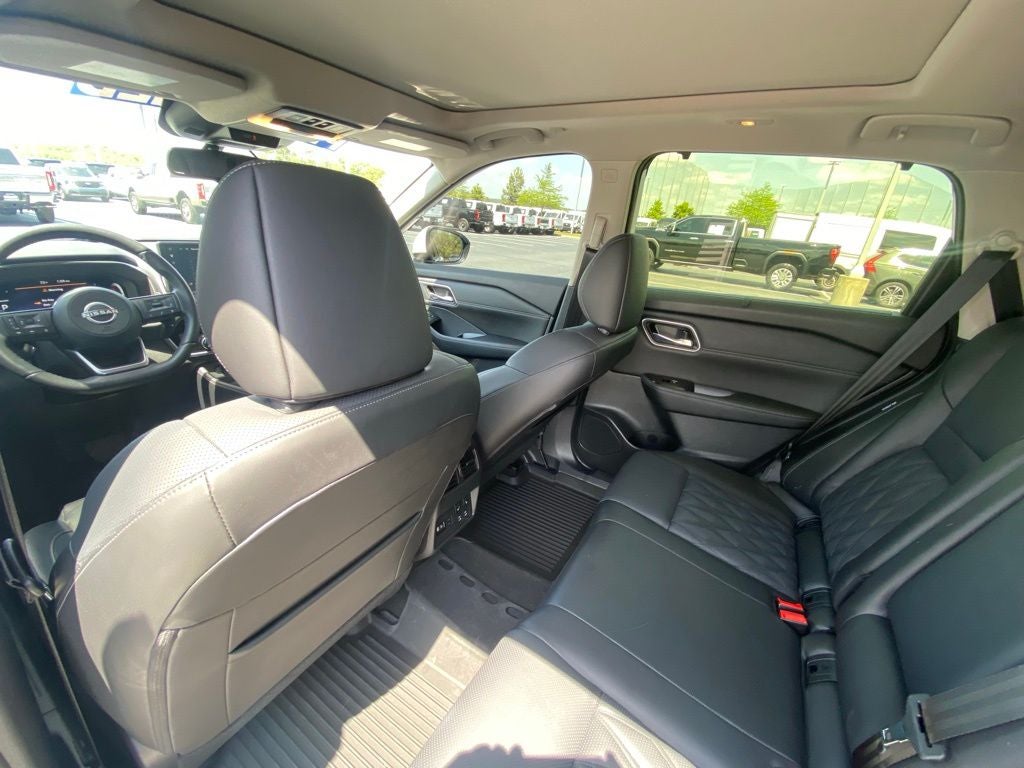 2024 Nissan Rogue Platinum