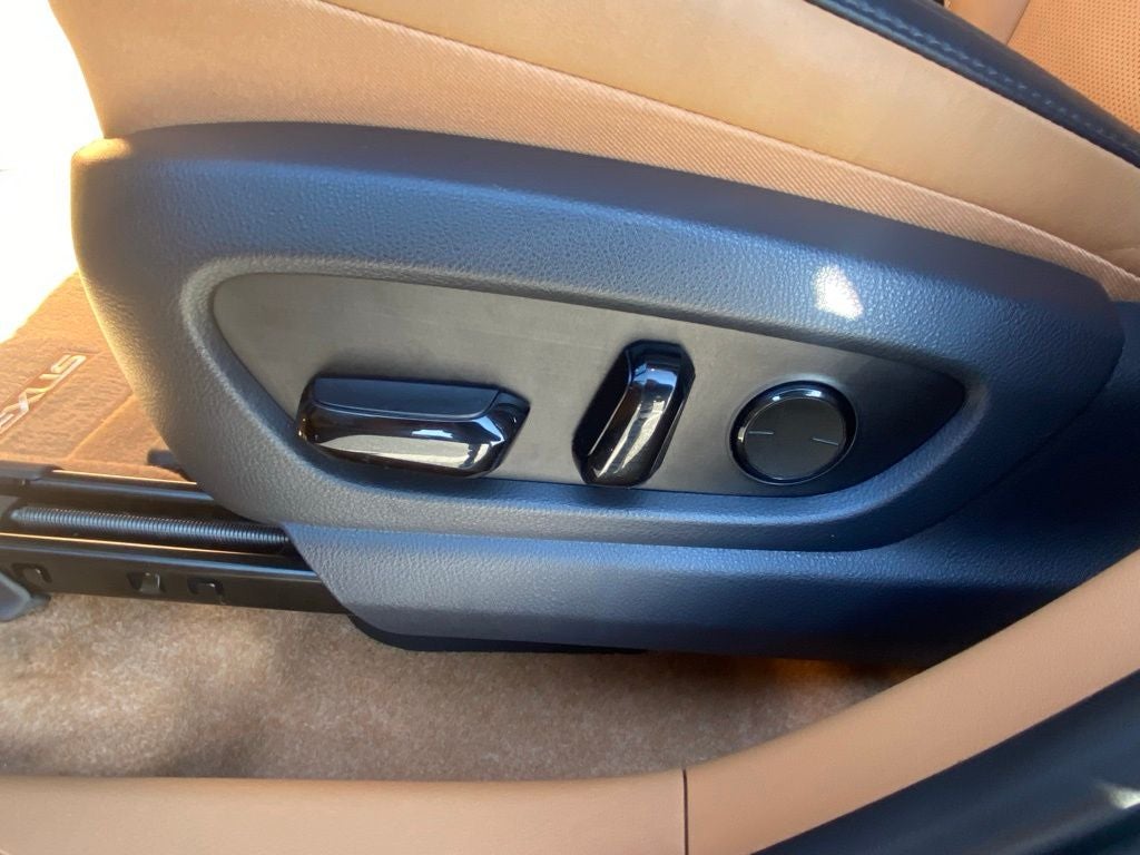 2023 Lexus RZ 450e Premium