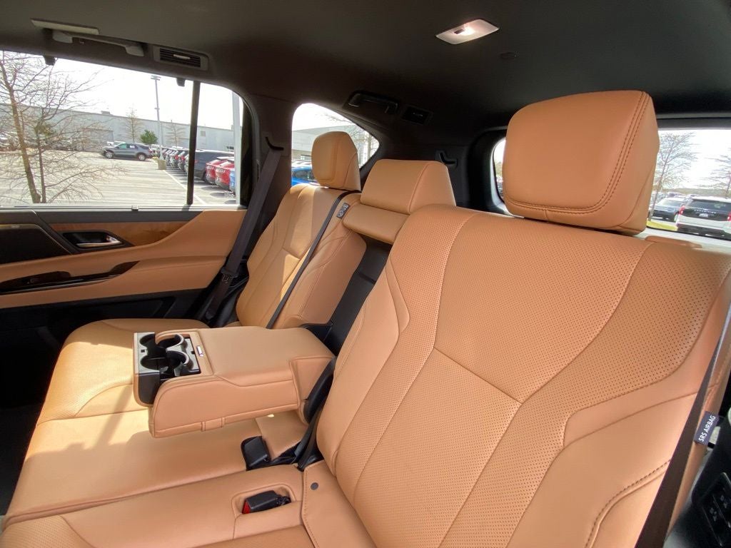 2025 Lexus LX 600 Luxury