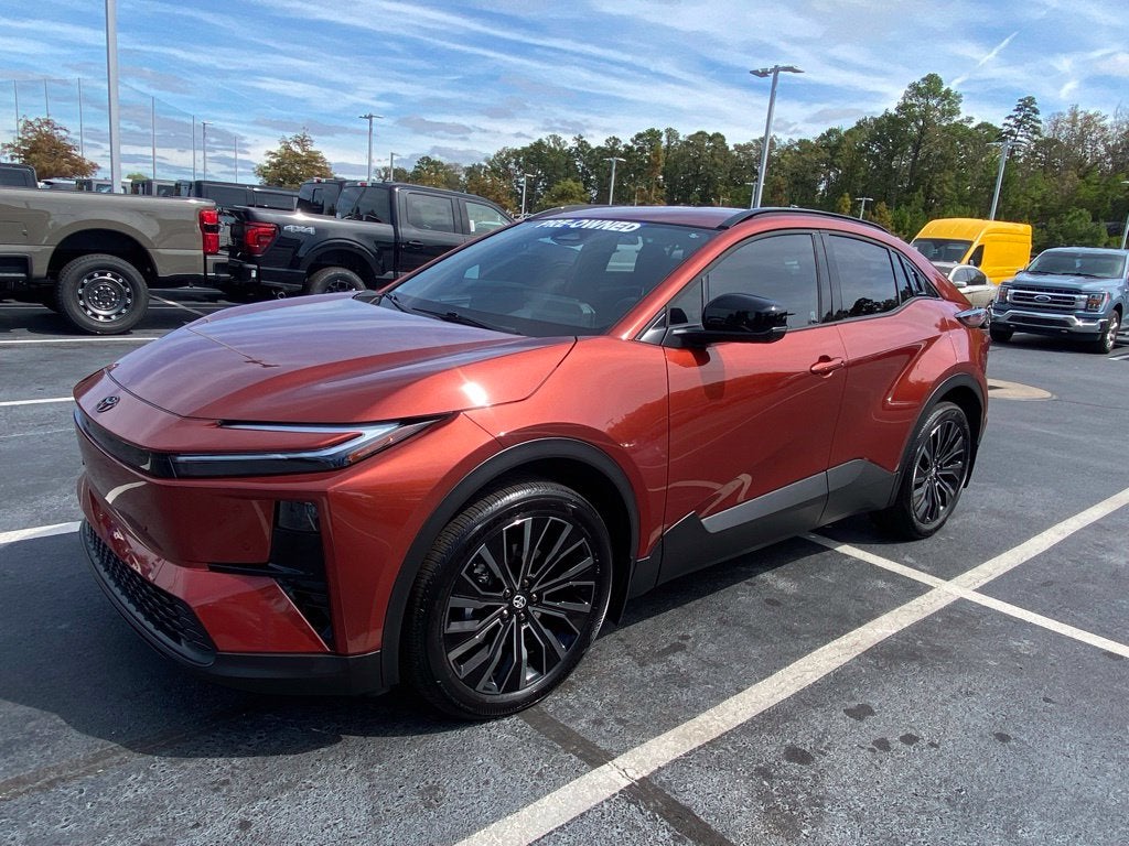 2026 Toyota C-HR XSE