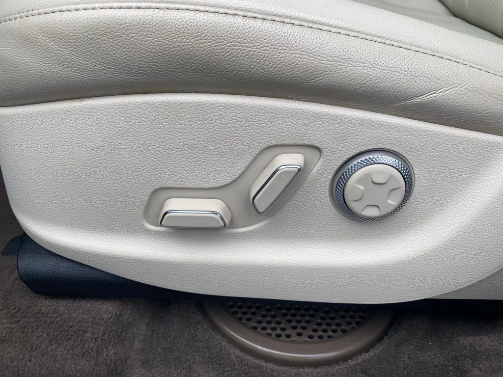 2023 Genesis GV80 2.5T