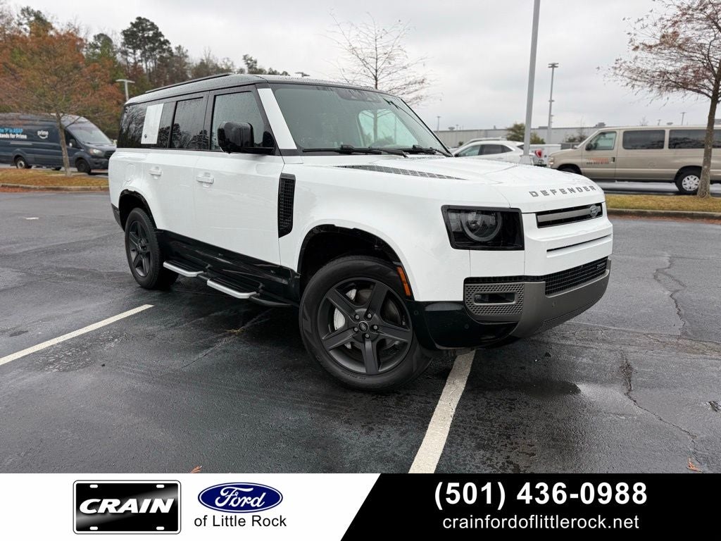 2023 Land Rover Defender 130 X-Dynamic SE