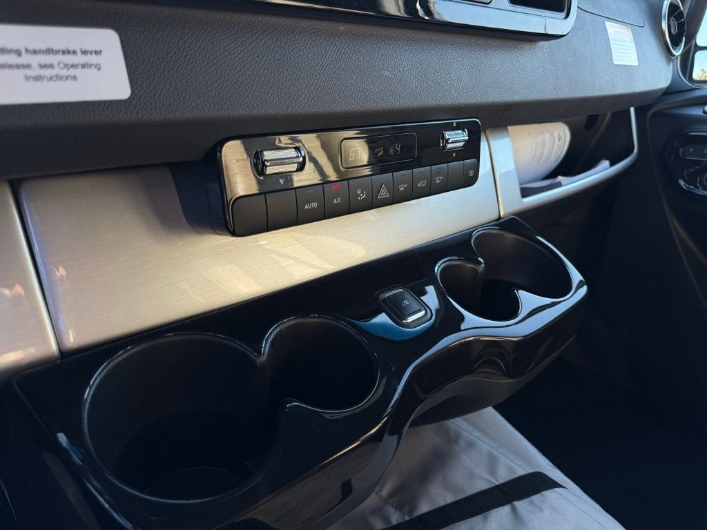 2023 Mercedes-Benz Airstream Cargo 170 WB High Roof