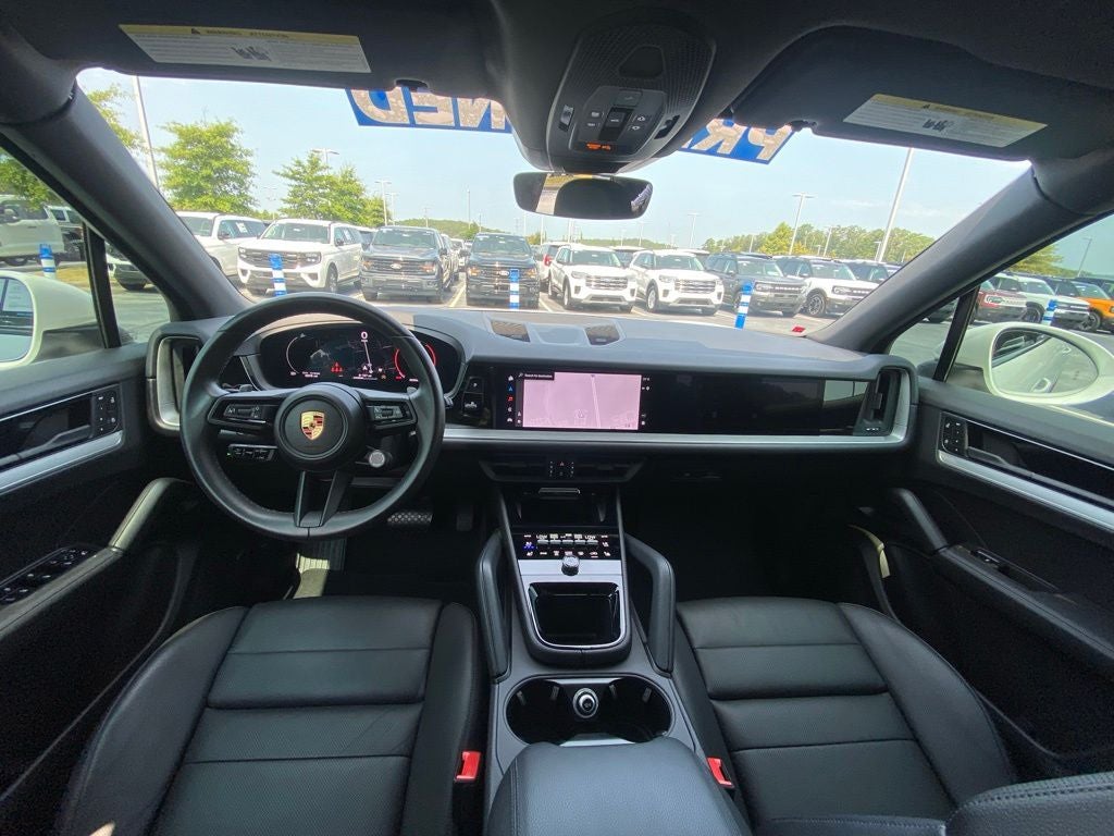 2024 Porsche Cayenne Base