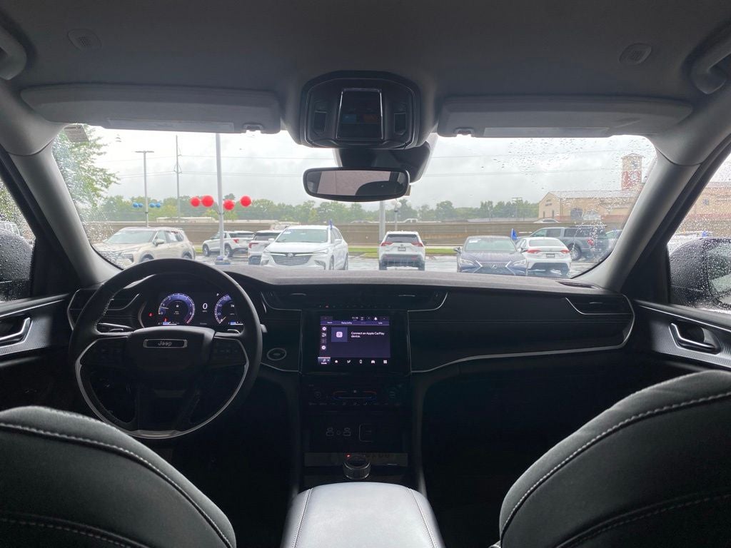 2023 Jeep Grand Cherokee Laredo