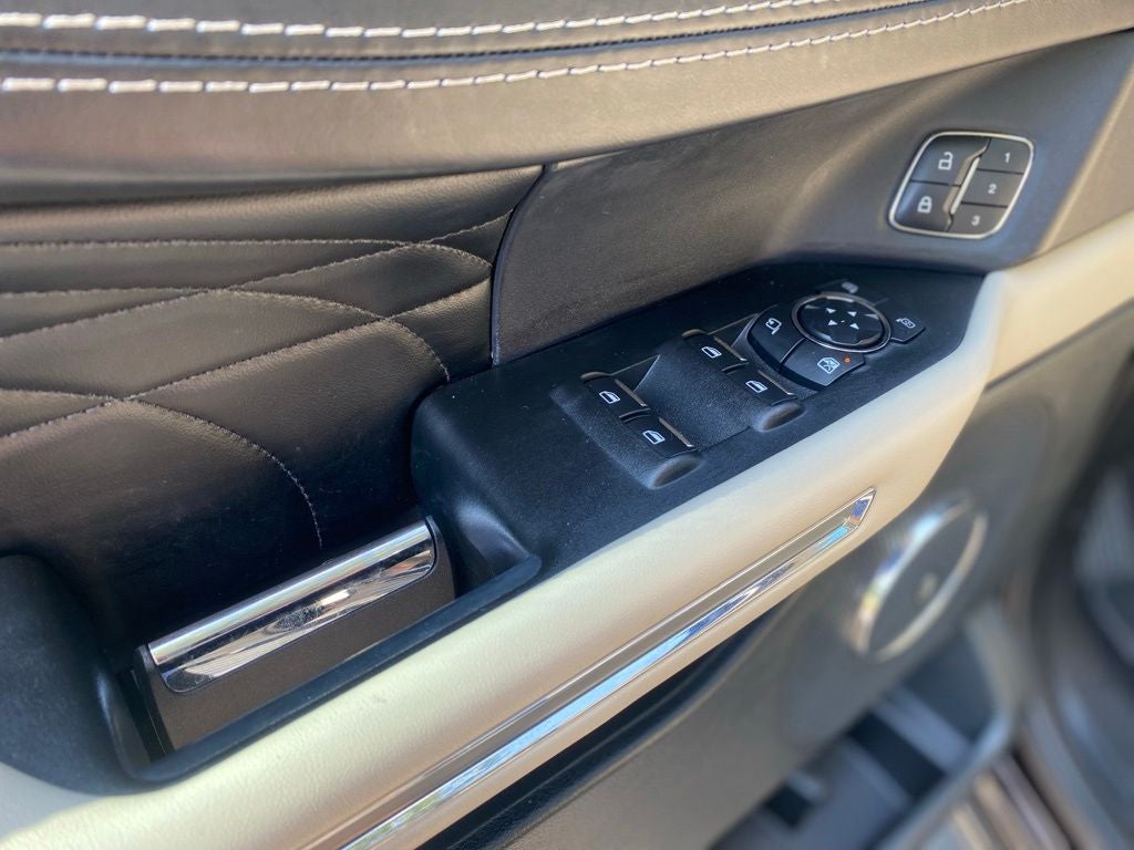 2021 Ford Expedition Platinum - 4WD - CARFAX ONE OWNER