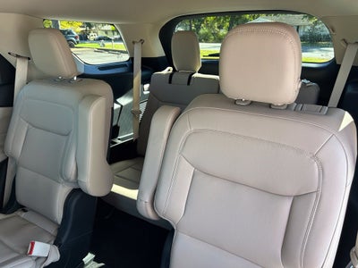 2020 Ford Explorer XLT - 202A PACKAGE