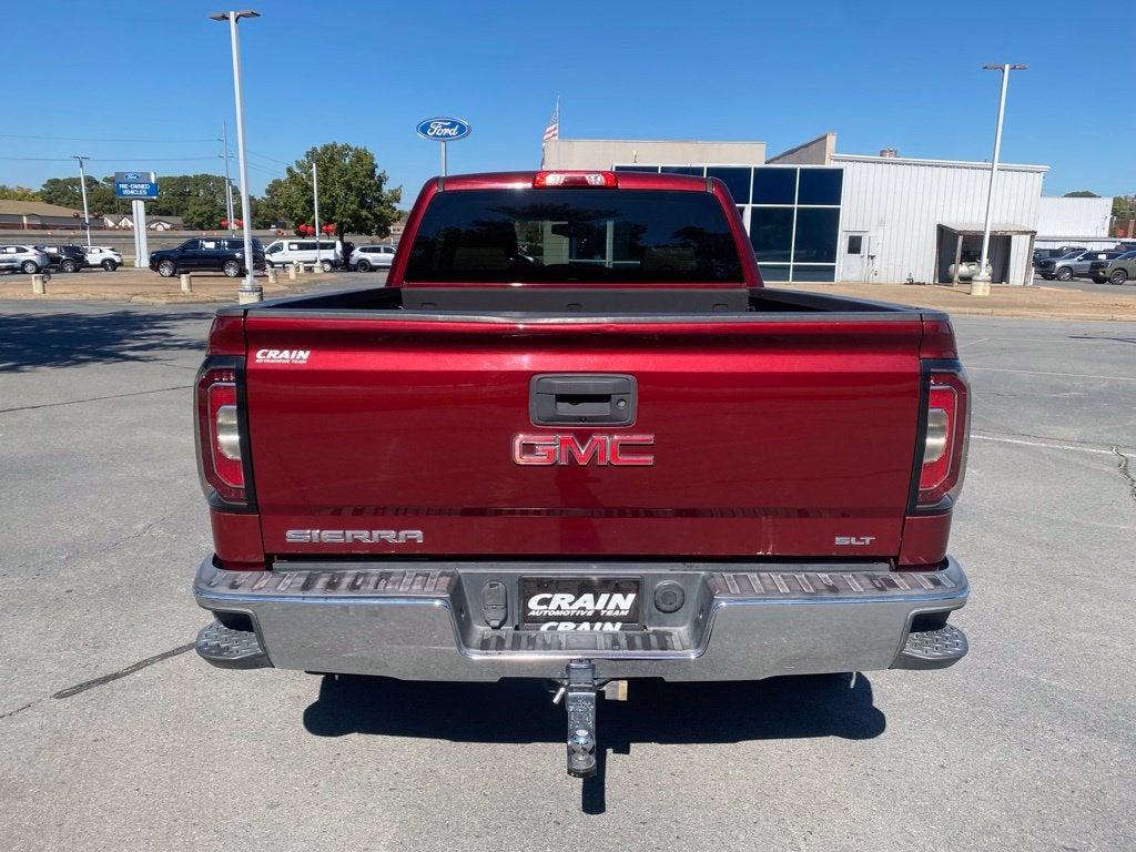 2017 GMC Sierra 1500 SLT - 4WD - 5.3L V8 - CLEAN CARFAX - LOW MILES
