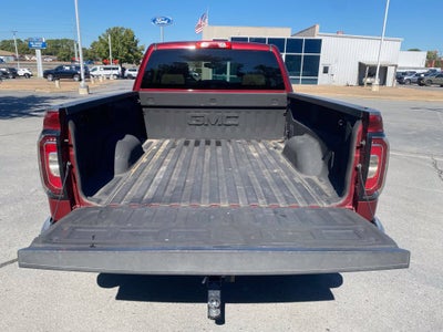 2017 GMC Sierra 1500 SLT - 4WD - 5.3L V8 - CLEAN CARFAX - LOW MILES