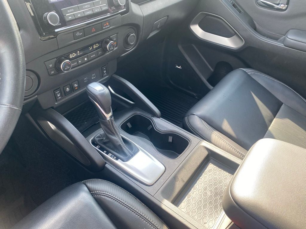 2024 Nissan Frontier SL