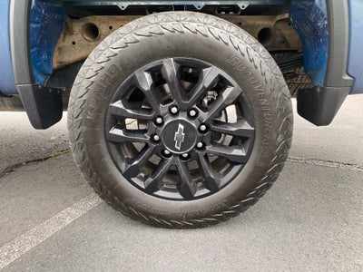 2025 Chevrolet Silverado 2500HD Custom - 4WD - DURAMAX 6.6L V8