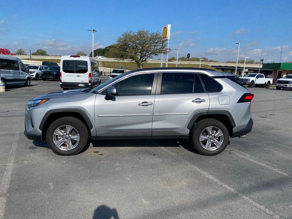2024 Toyota RAV4 Hybrid XLE