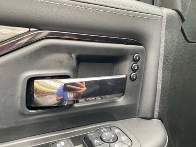 2025 RAM 2500 Limited - 4WD - MEGA CAB