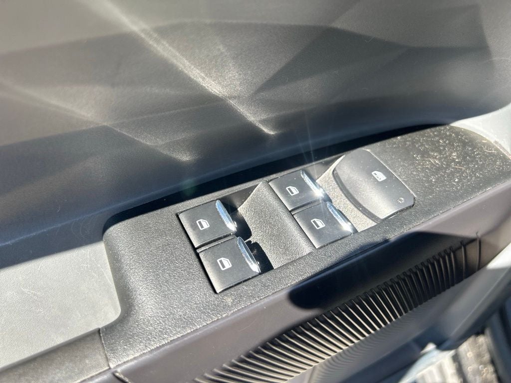 2024 Ford Maverick XL - HYBRID