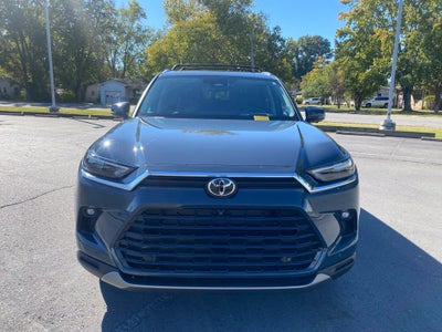 2024 Toyota Grand Highlander Platinum - AWD - CARFAX ONE OWNER - LOW MILES!