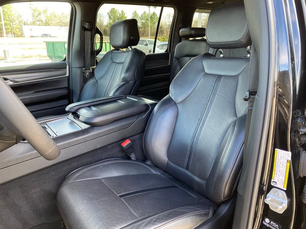 2023 Jeep Wagoneer Series III