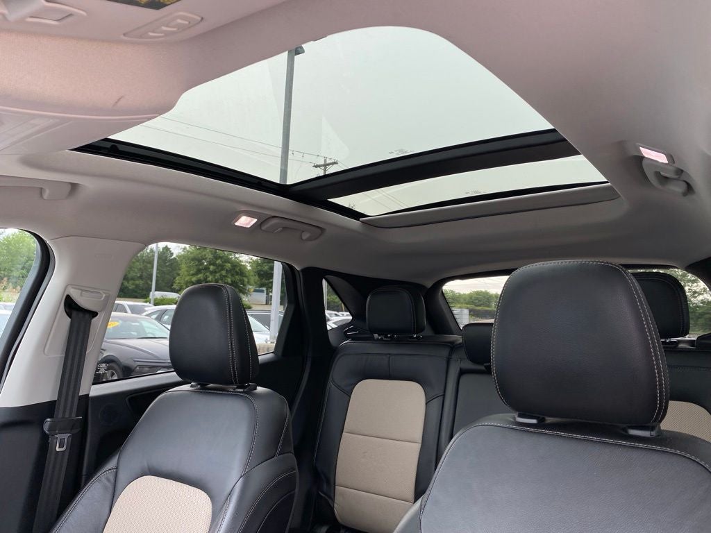 2021 Ford Escape Plug-In Hybrid Titanium