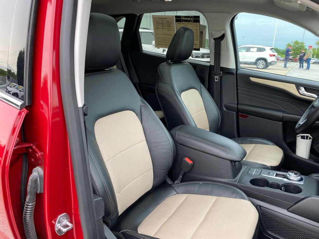 2021 Ford Escape Plug-In Hybrid Titanium