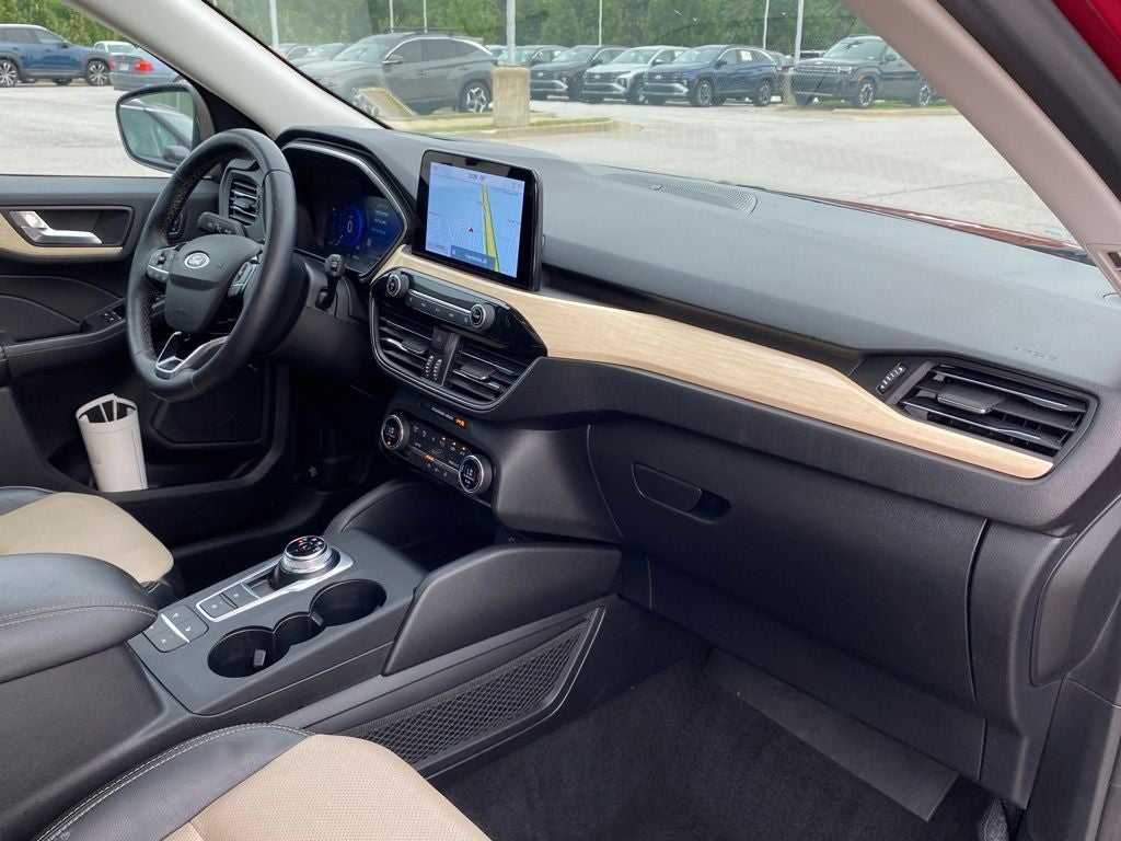 2021 Ford Escape Plug-In Hybrid Titanium
