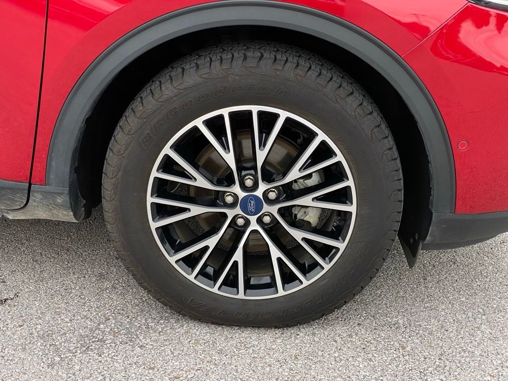 2021 Ford Escape Plug-In Hybrid Titanium