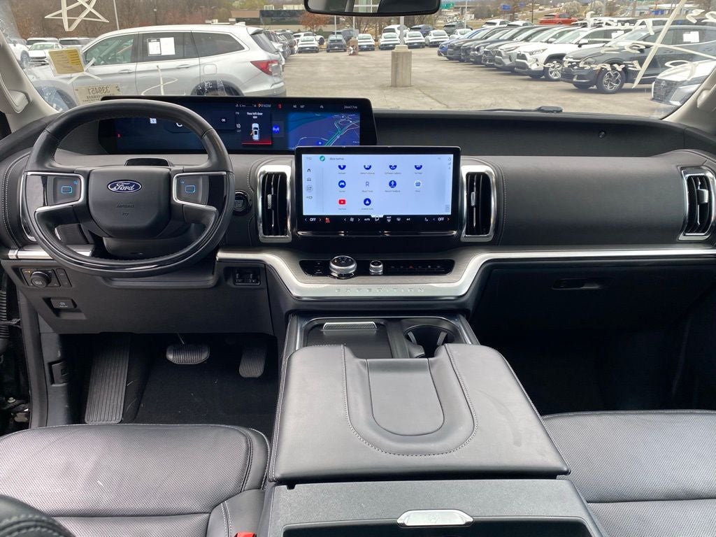 2025 Ford Expedition Max Platinum