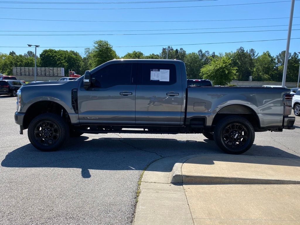 2023 Ford F-250SD Lariat