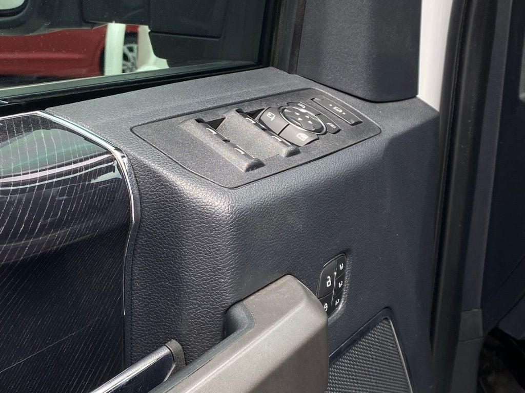 2022 Ford F-450SD Platinum