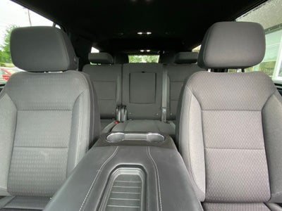 2023 GMC Yukon SLE