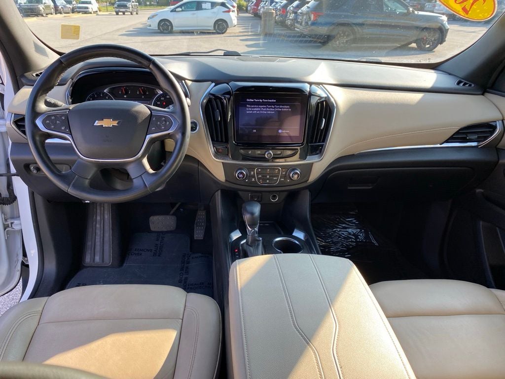 2023 Chevrolet Traverse LT Leather