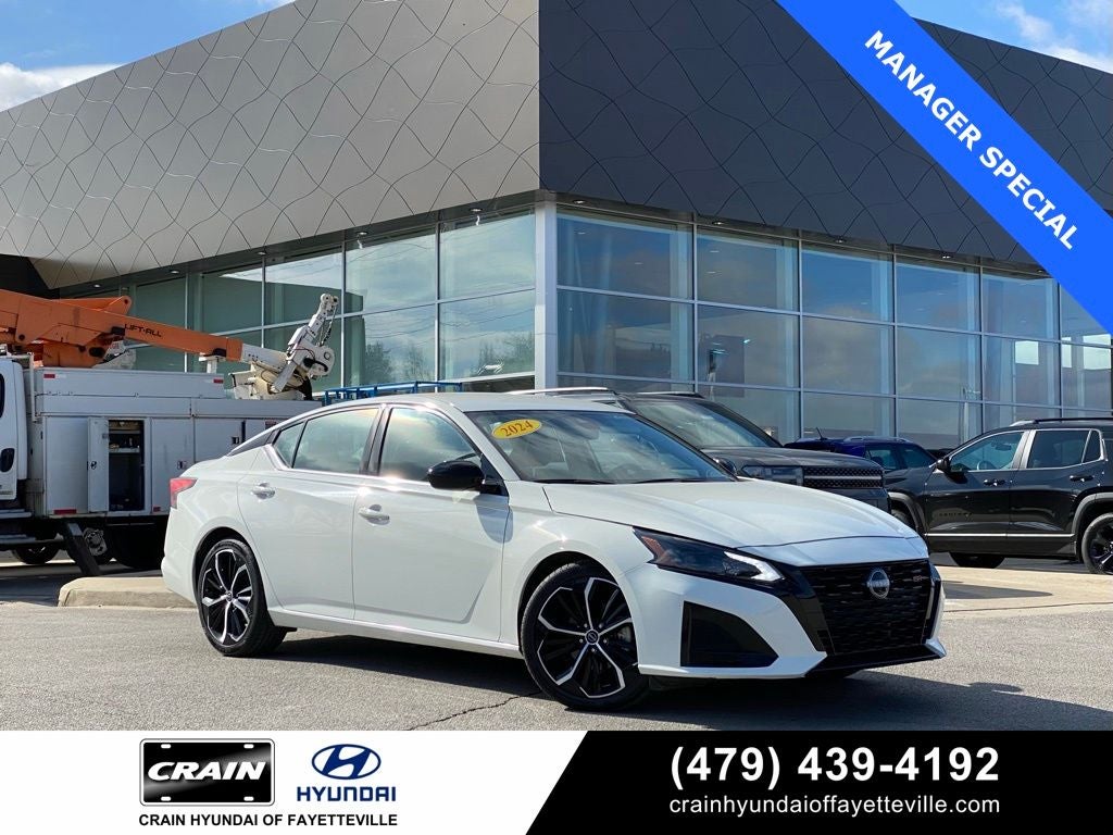 2024 Nissan Altima 2.5 SR