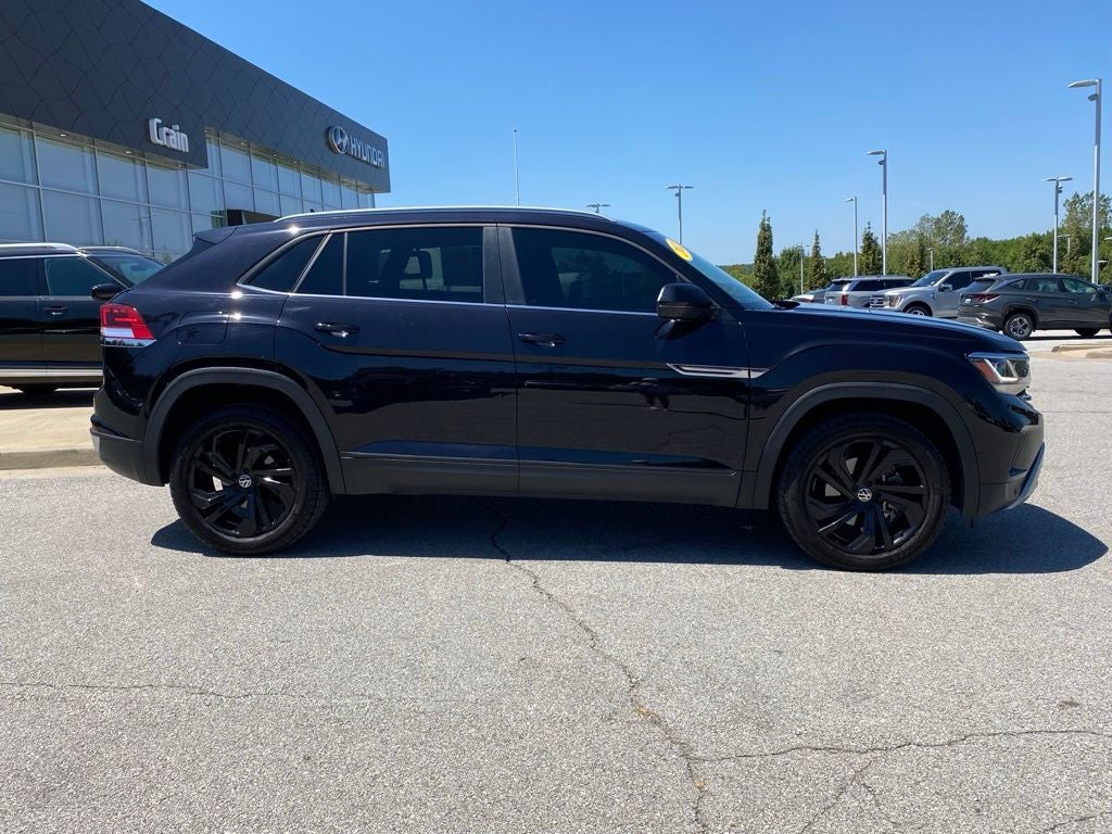 2022 Volkswagen Atlas Cross Sport 3.6L V6 SE w/Technology