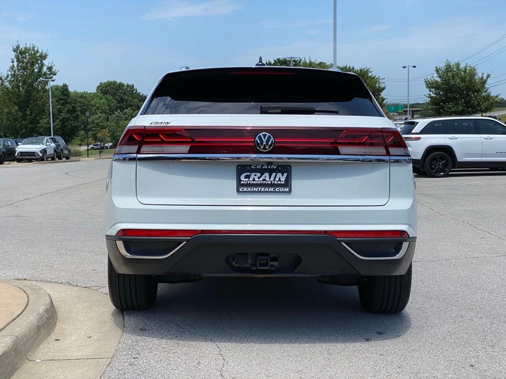 2024 Volkswagen Atlas Cross Sport 2.0T SE w/Technology
