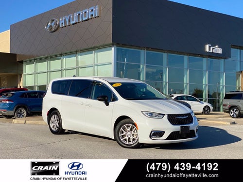 2024 Chrysler Pacifica Touring L